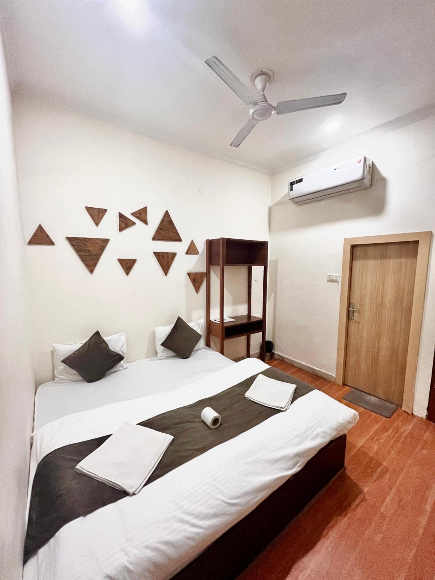 Hot - House Of Travellers Taj View Hostel Agra  Exterior photo